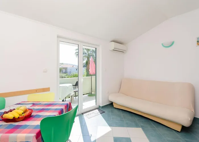 Apartment Ruzica M *