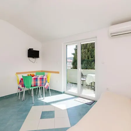Apartment Ruzica M Lopar