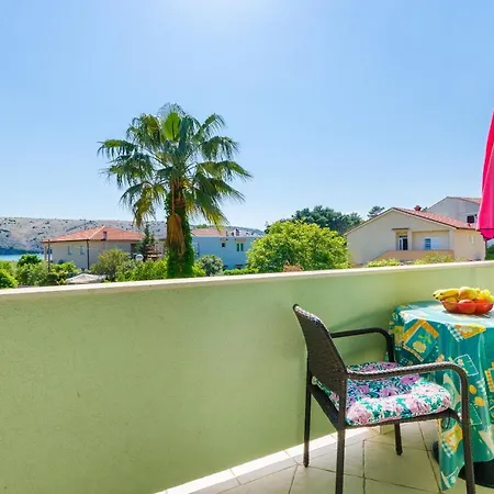 Ruzica M Apartment *