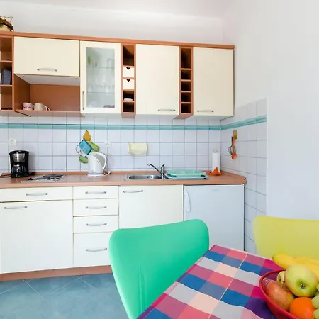 Ruzica M Apartment *